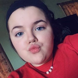 Meet your Posher, Jillian